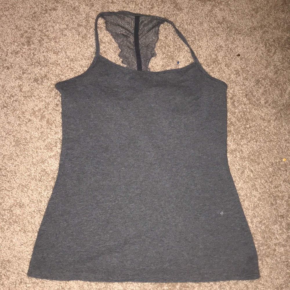 Cute Maurice’s tank top!